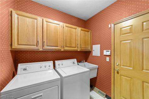 24177 Stonehedge Drive Westlake OH 44145