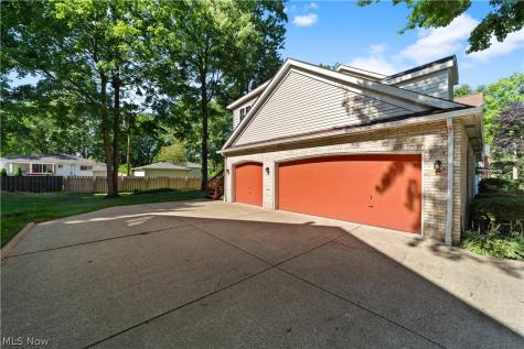 24177 Stonehedge Drive Westlake OH 44145