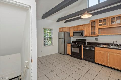 750 Brayton Avenue Cleveland OH 44113