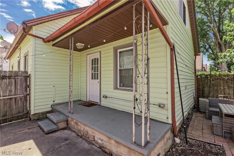 750 Brayton Avenue Cleveland OH 44113