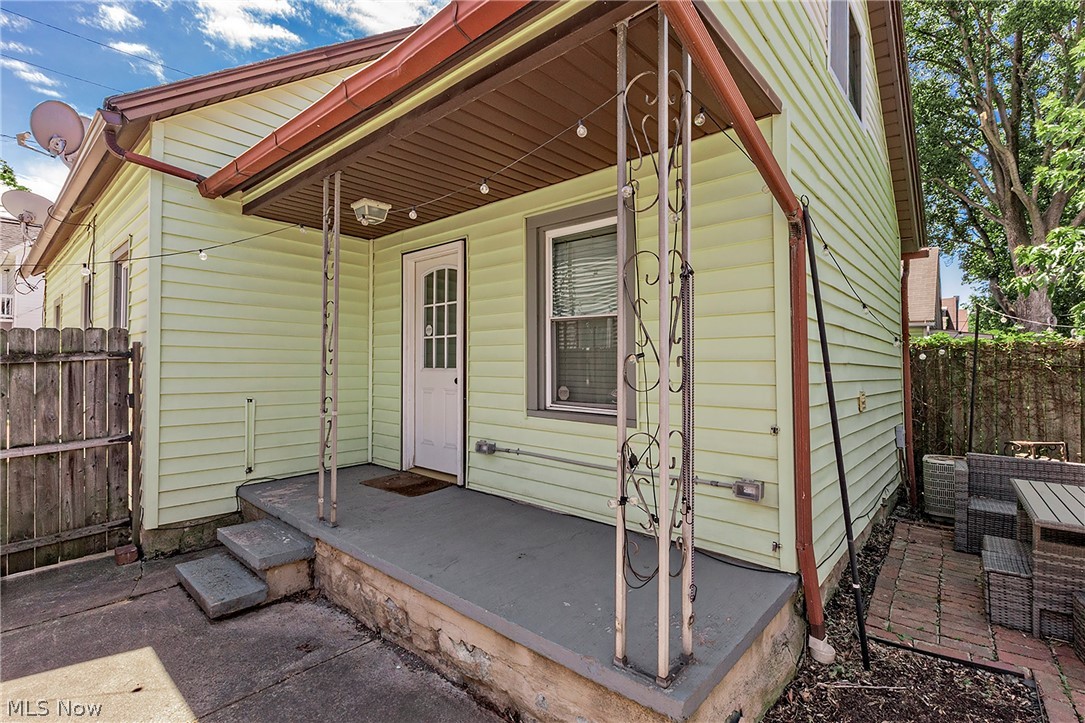 750 Brayton Avenue Cleveland OH 44113