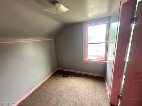 5578 Dalewood Avenue Cleveland OH 44137
