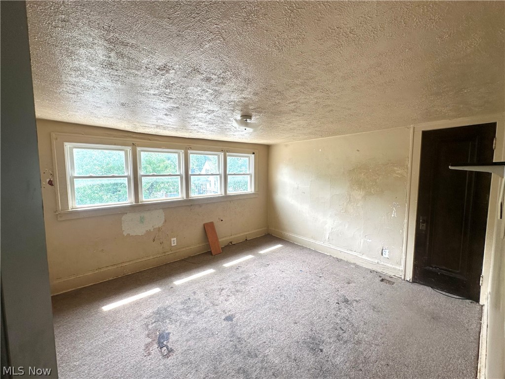 5578 Dalewood Avenue Cleveland OH 44137