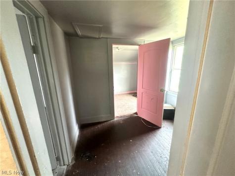 5578 Dalewood Avenue Cleveland OH 44137
