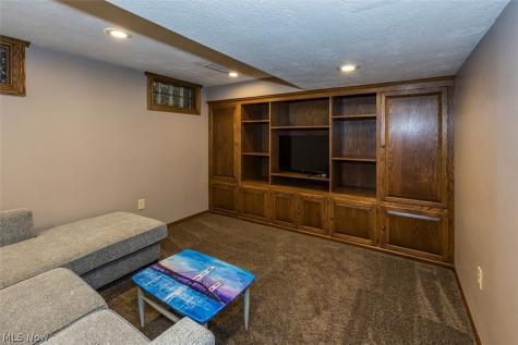 5321 Swepstone Street NW Canton OH 44708