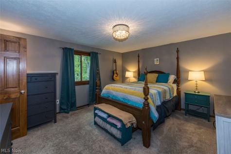 5321 Swepstone Street NW Canton OH 44708