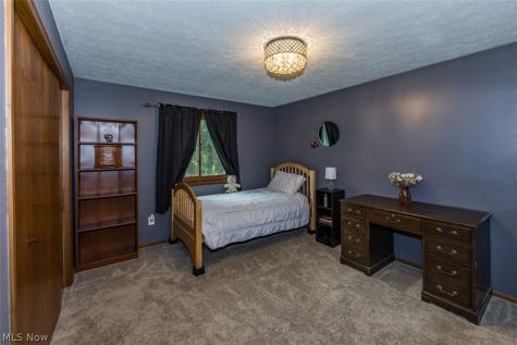 5321 Swepstone Street NW Canton OH 44708