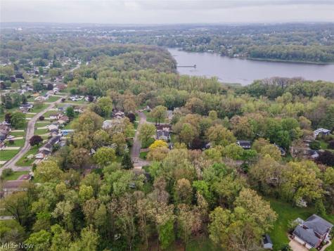 5321 Swepstone Street NW Canton OH 44708