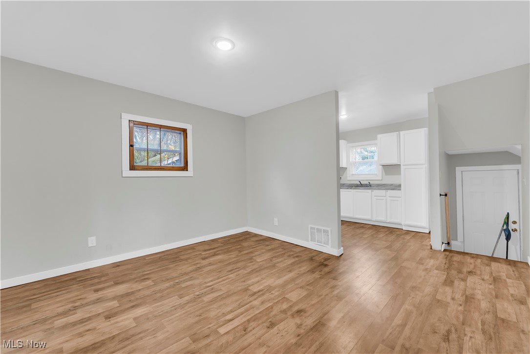 485 E Archwood Avenue Akron OH 44301