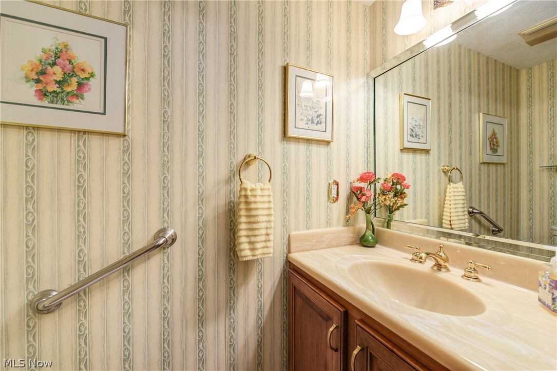 2049 Rusnak Trail Broadview Heights OH 44147