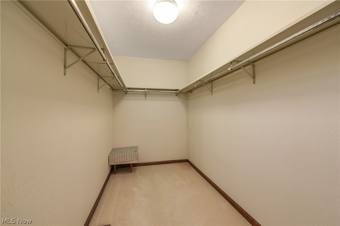 2049 Rusnak Trail Broadview Heights OH 44147