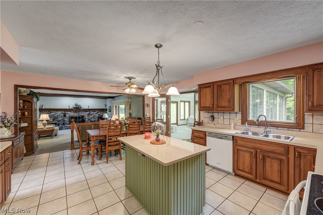 2049 Rusnak Trail Broadview Heights OH 44147