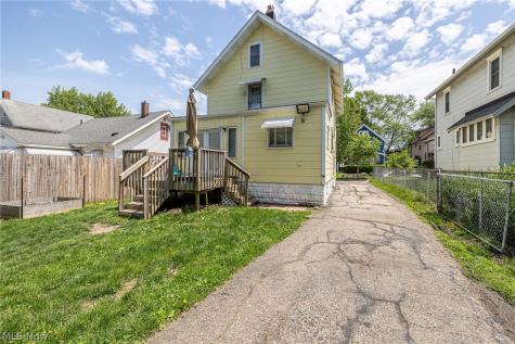 2332 17th Street SW Akron OH 44314