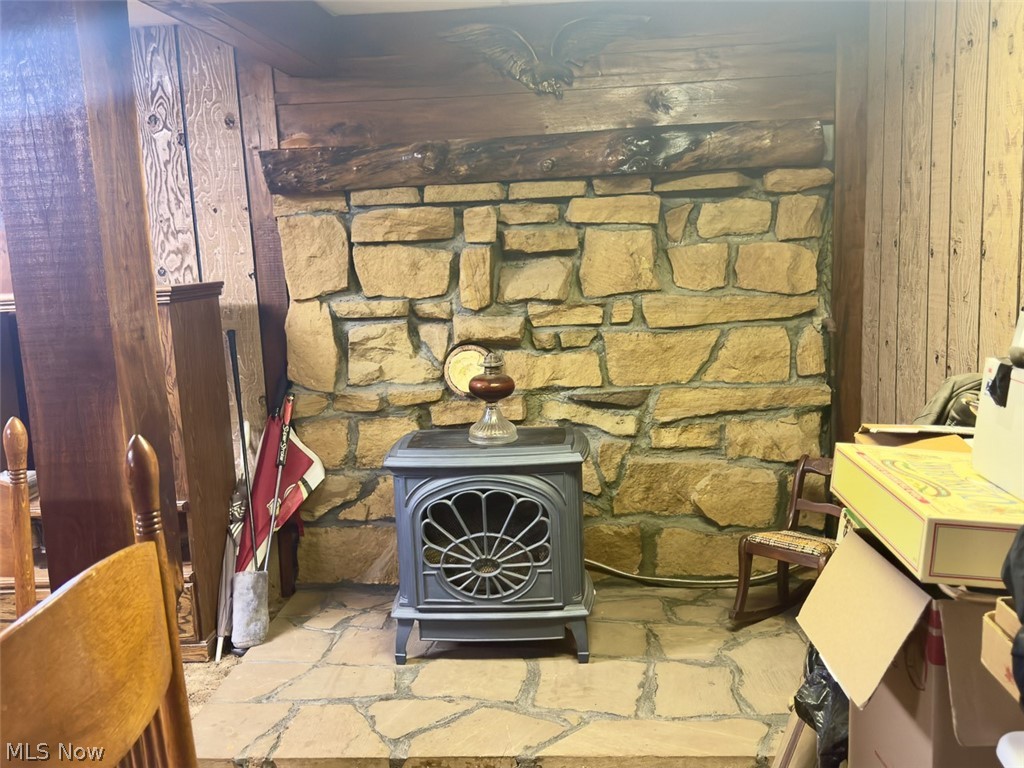 3239 Salineville Road NE Carrollton OH 44615