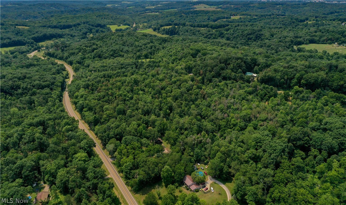 3239 Salineville Road NE Carrollton OH 44615