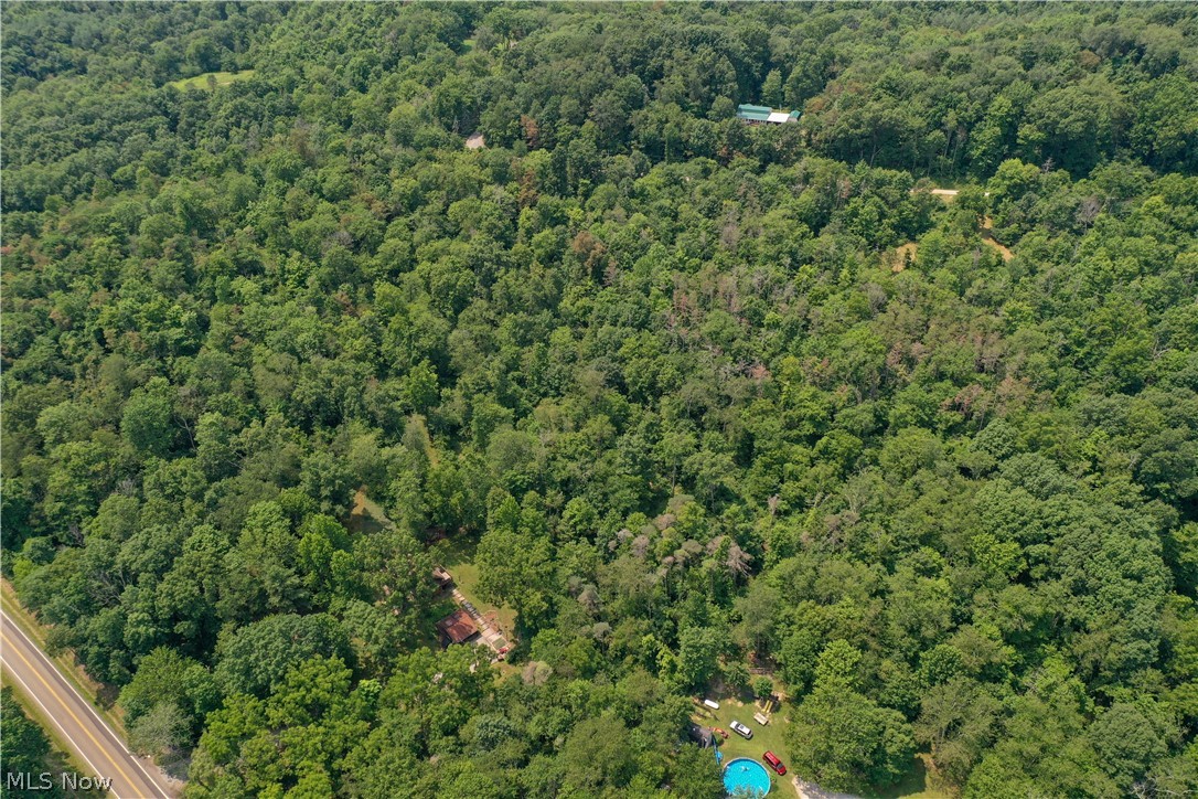 3239 Salineville Road NE Carrollton OH 44615