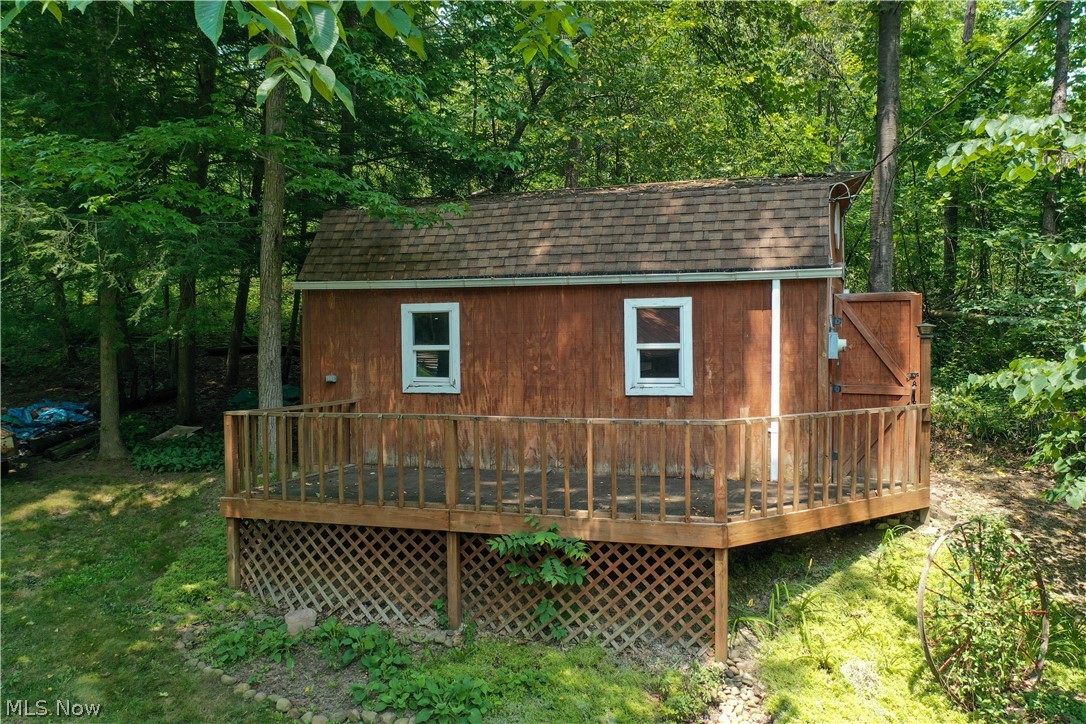 3239 Salineville Road NE Carrollton OH 44615