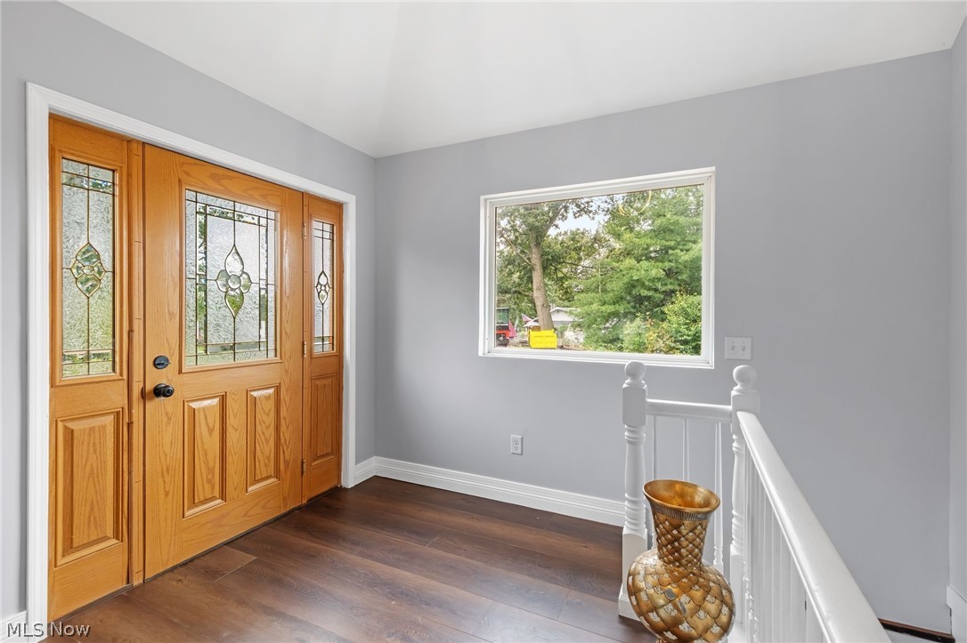 3379 Lake Street Beloit OH 44609
