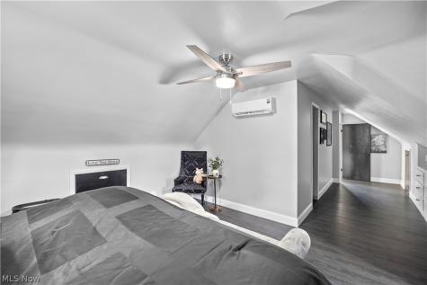 5220 Nan Linn Drive Willoughby OH 44094