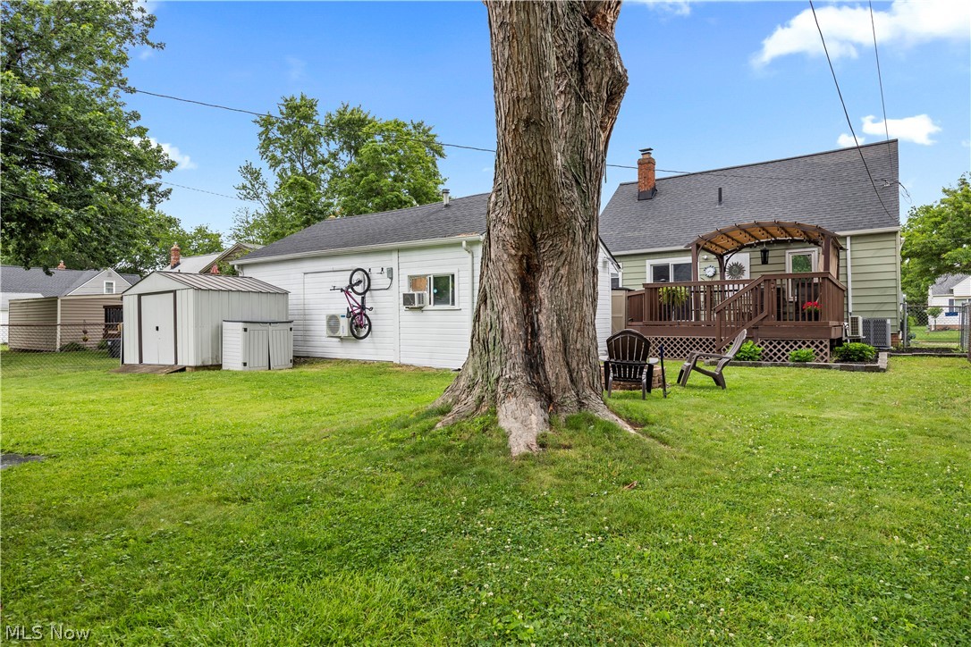 5220 Nan Linn Drive Willoughby OH 44094