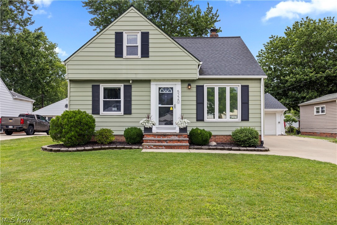 5220 Nan Linn Drive Willoughby OH 44094