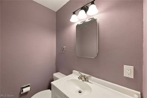 16506 Fernway Road Shaker Heights OH 44120