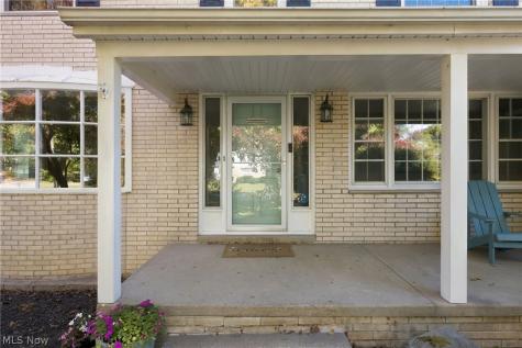 16506 Fernway Road Shaker Heights OH 44120