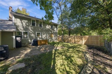 16506 Fernway Road Shaker Heights OH 44120