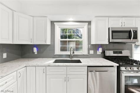 16506 Fernway Road Shaker Heights OH 44120