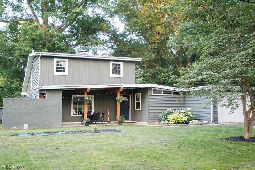 3135 Buttercup Avenue Coventry OH 44319