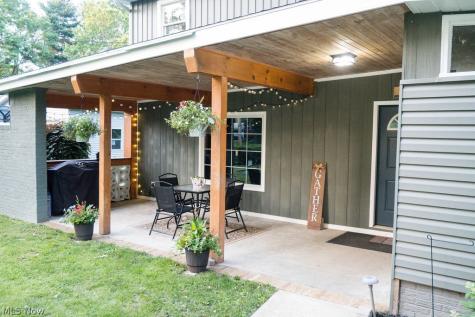 3135 Buttercup Avenue Coventry OH 44319