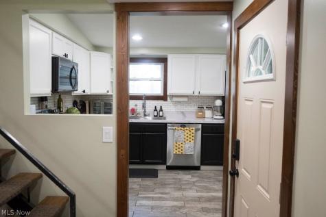 3135 Buttercup Avenue Coventry OH 44319
