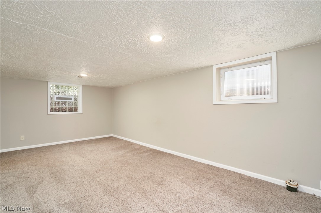 126 Bennington Road Akron OH 44313