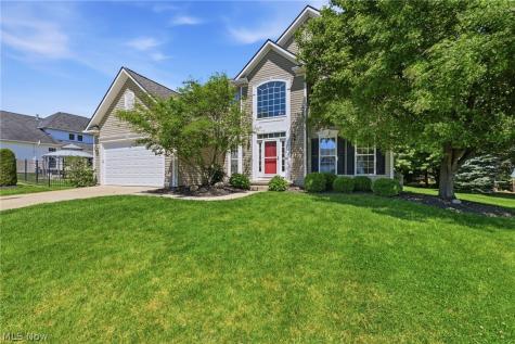 4709 Quincy Drive Akron OH 44321