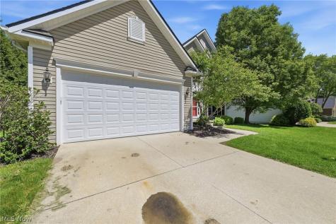 4709 Quincy Drive Akron OH 44321