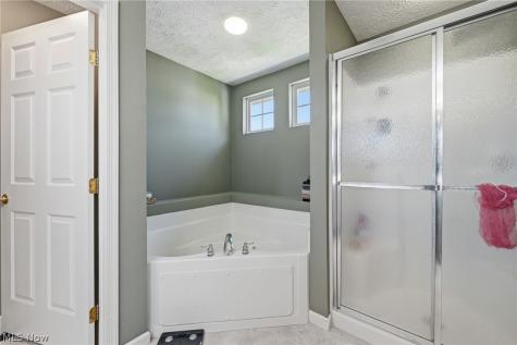 4709 Quincy Drive Akron OH 44321