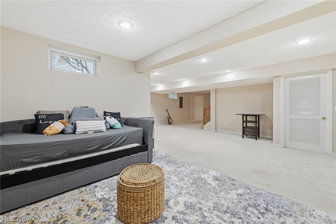4709 Quincy Drive Akron OH 44321