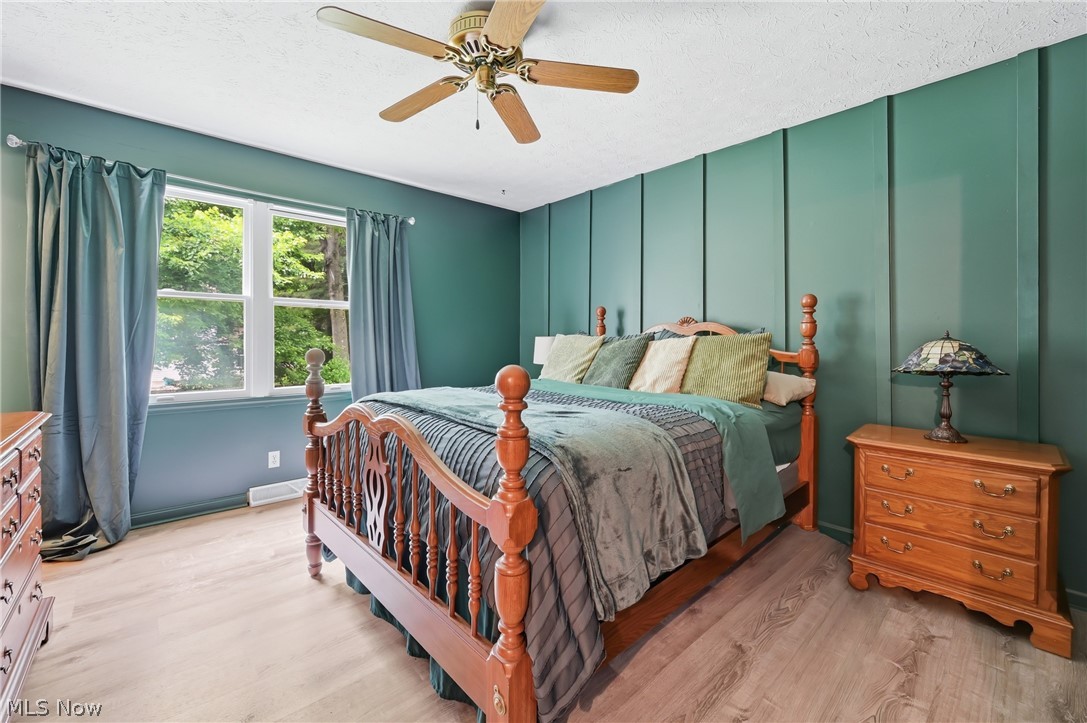 352 Rosewae Avenue Cortland OH 44410