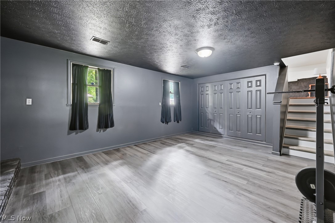 352 Rosewae Avenue Cortland OH 44410