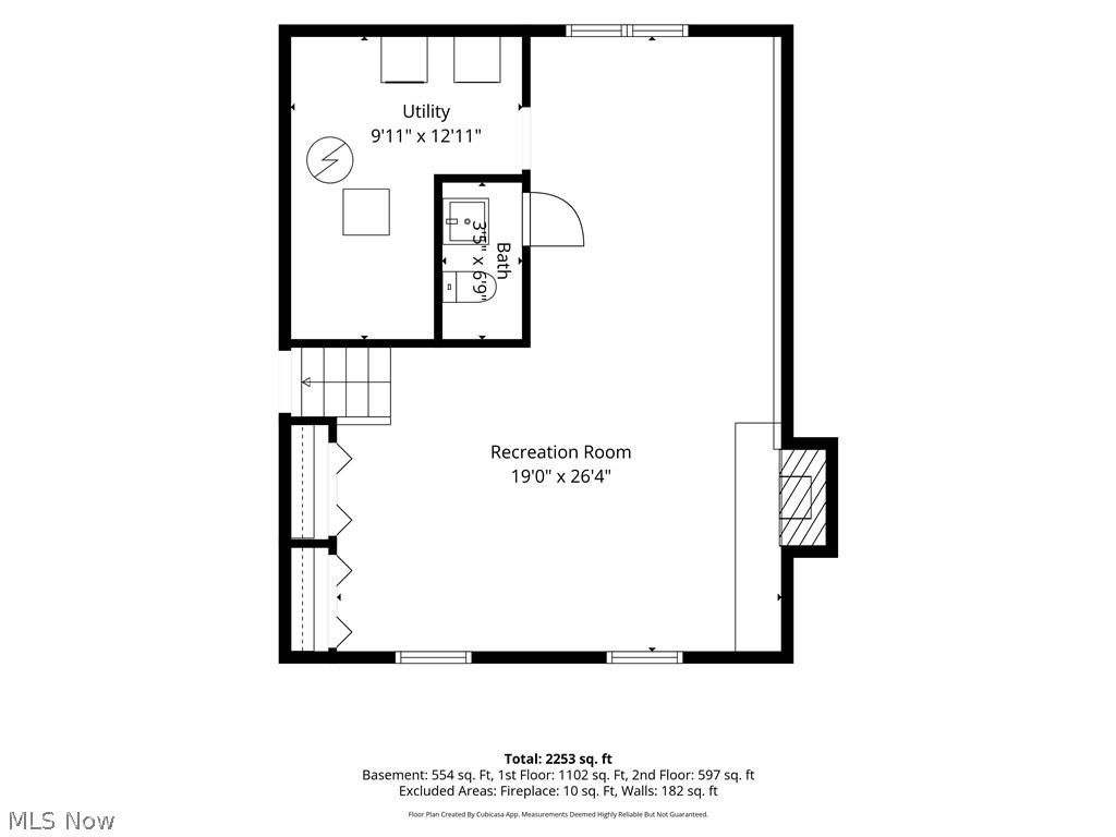 352 Rosewae Avenue Cortland OH 44410