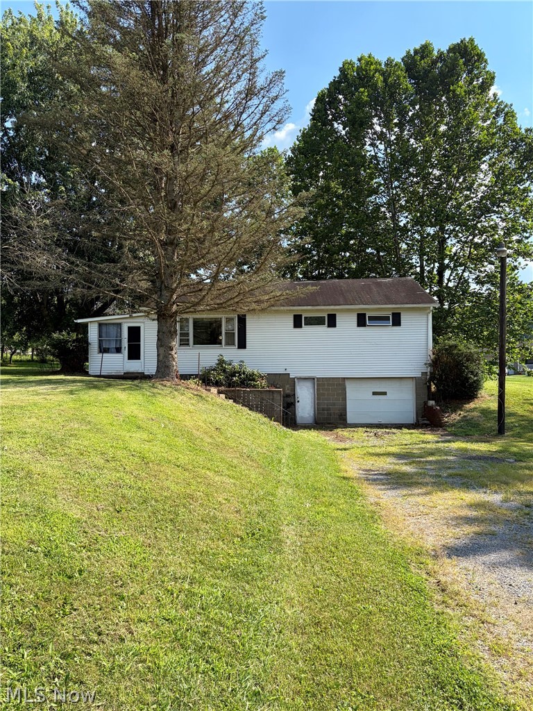 5802 State Route 212 Mineral City OH 44656