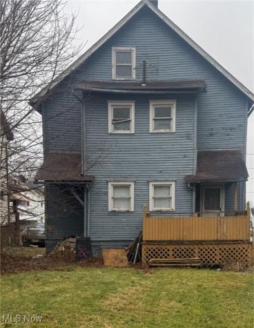 794 Fairgreen Avenue Youngstown OH 44510