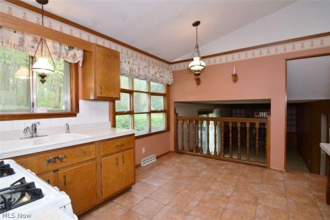 6977 Springledge Road Sagamore Hills OH 44067