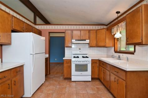 6977 Springledge Road Sagamore Hills OH 44067
