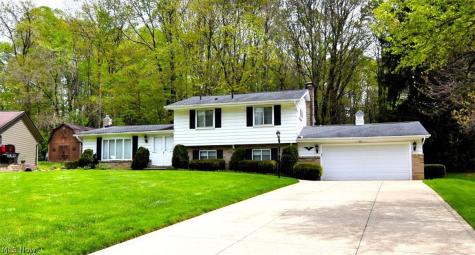 6977 Springledge Road Sagamore Hills OH 44067