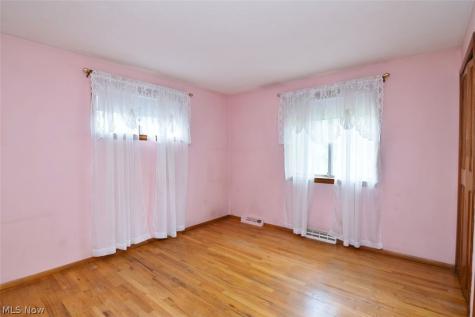 6977 Springledge Road Sagamore Hills OH 44067