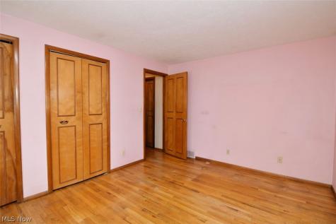 6977 Springledge Road Sagamore Hills OH 44067