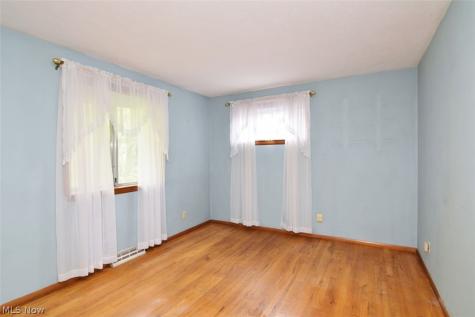 6977 Springledge Road Sagamore Hills OH 44067