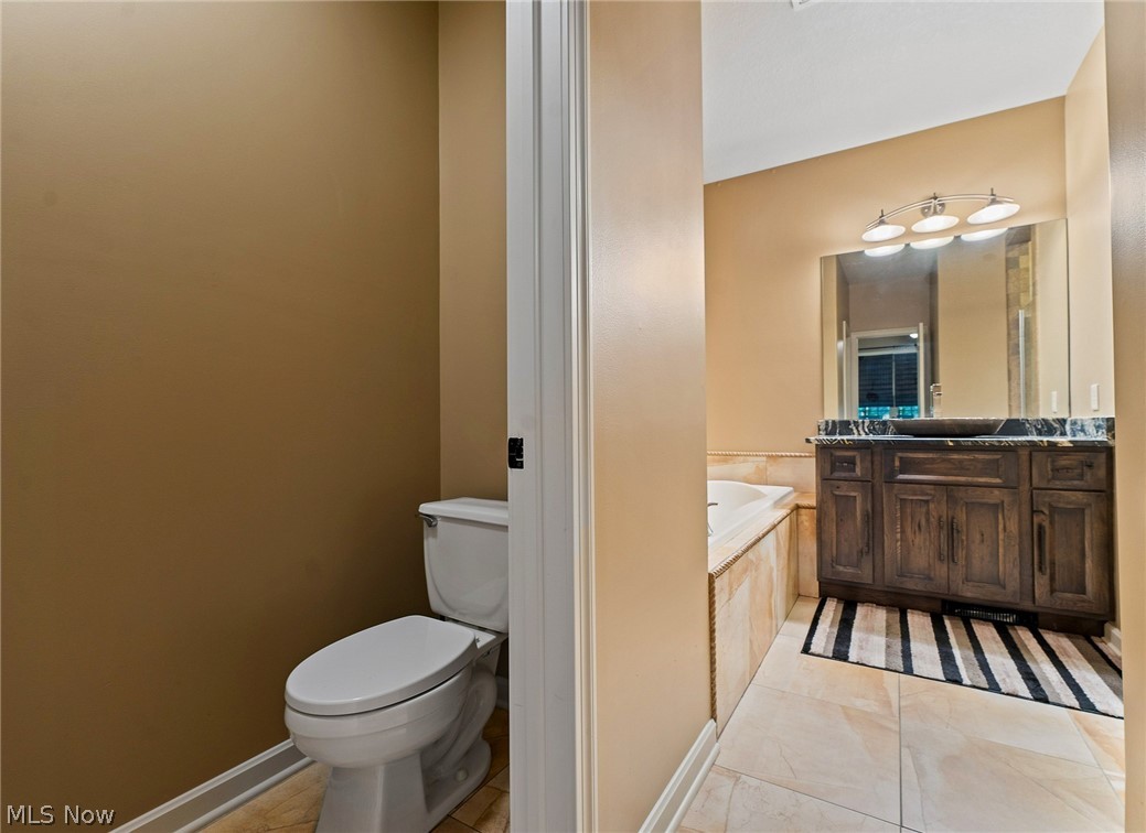 4650 Championship Court Canfield OH 44406