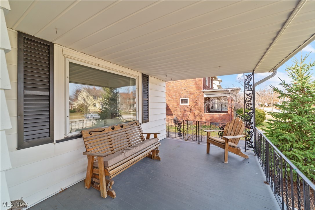 2190 Niagara Drive Lakewood OH 44107